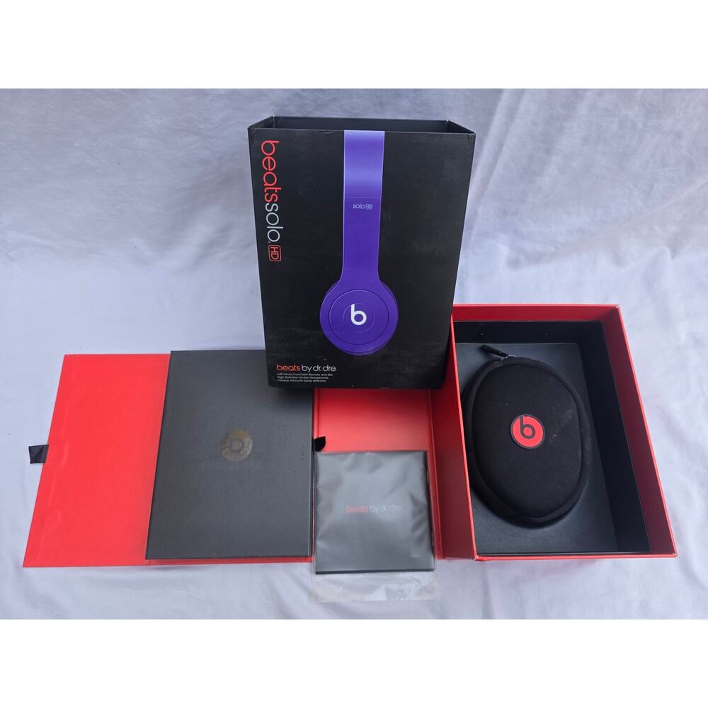 Beats by Dr Dre Solo HD On Ear Headphones Purple Wired Box Case Manuals Tested
